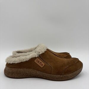 Taos Suede Future Slip-On Slippers Women's Size 7 Brown House Shoes